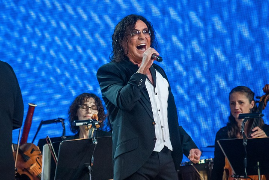 Уехавший из России Валерий Леонтьев отказался от съемок и молчит об СВО