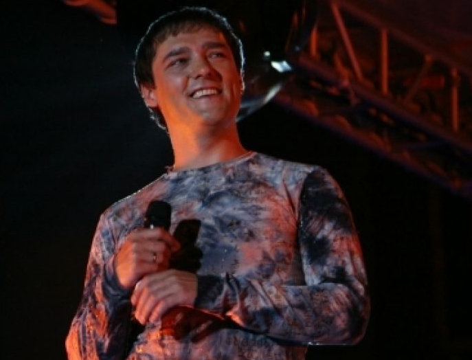 Экс-участник «Ласкового мая» Гуров объяснил свой отказ поехать к памятнику Шатунову