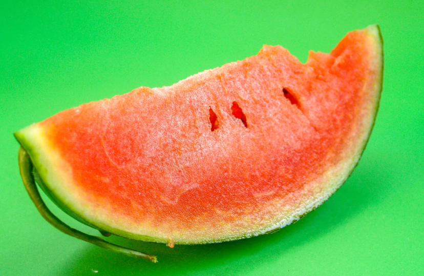 Москвичка купила арбуз возле метро и умерла на следующий день