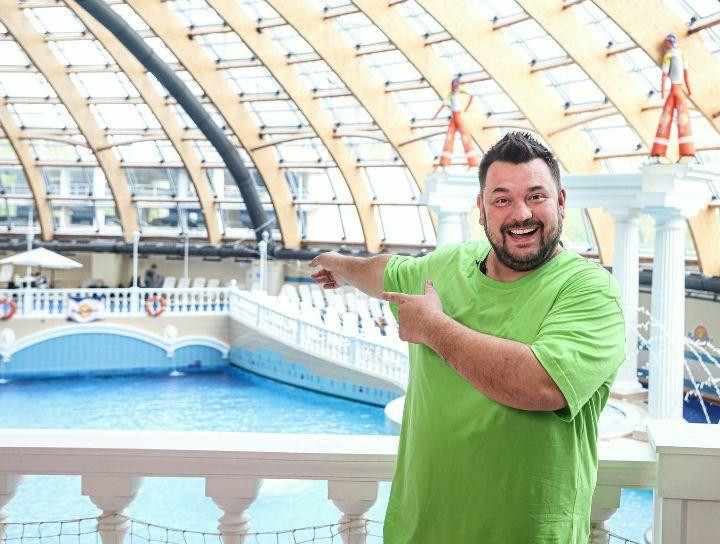 Солист группы «Руки вверх!» Сергей Жуков станет отцом в пятый раз