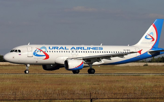 Пассажир аварийно севшего под Новосибирском в поле Airbus A320 написал прощальное СМС перед посадкой