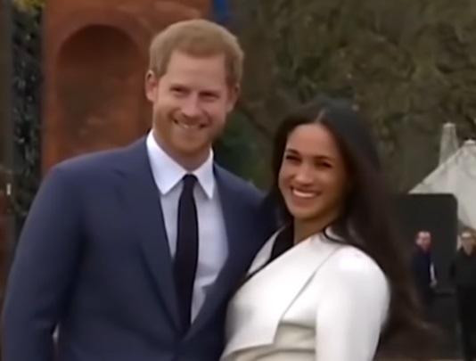 Меган Маркл не надела помолвочное кольцо от принца Гарри, поскольку повредила украшение