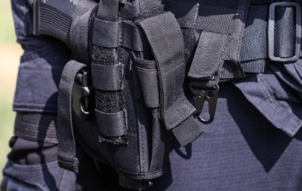 Вооруженные люди в камуфляже захватили нефтяную компанию в Иркутской области