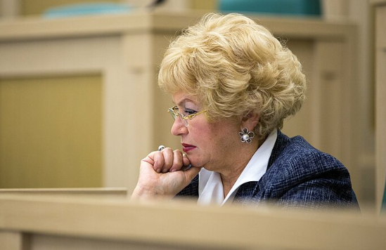 Сенатор Нарусова ответила на вынесенное Совфедом предупреждение после поездки в страны НАТО