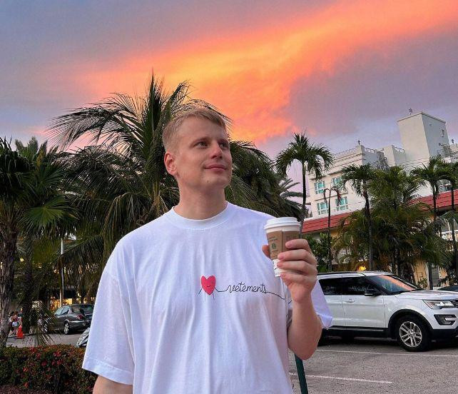 Слава Комиссаренко не знал о вебкам-прошлом жены Ольги Фурмановой