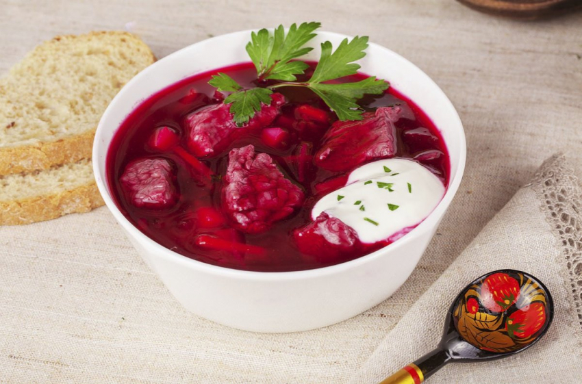 Как сделать борщ ярко-красным: хитрости от шеф-повара для хозяюшек