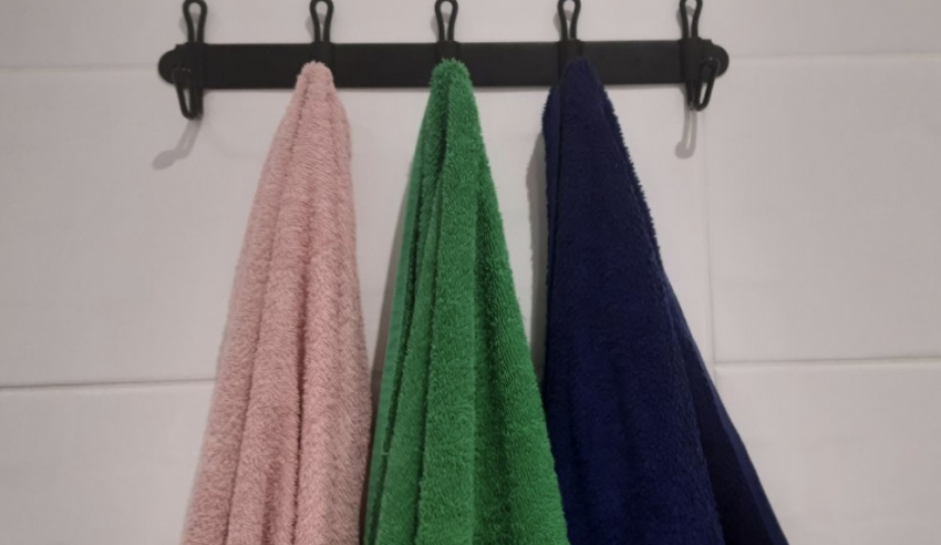 Будут нежнее пуха: в чем замочить полотенца для мягкости перед стиркой