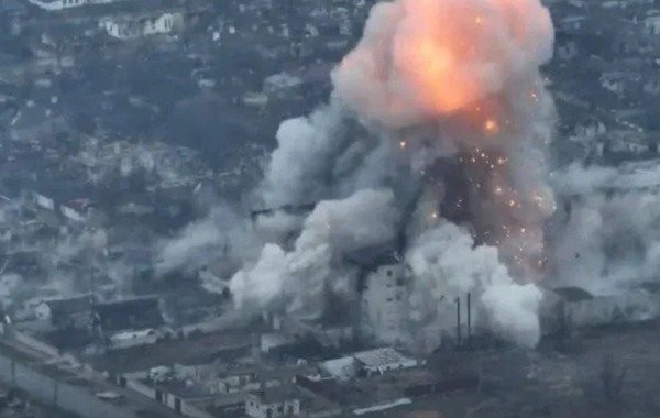 На Украине признали, что ВС РФ разгромили 37 военных заводов: обзор событий в зоне СВО на 12:00