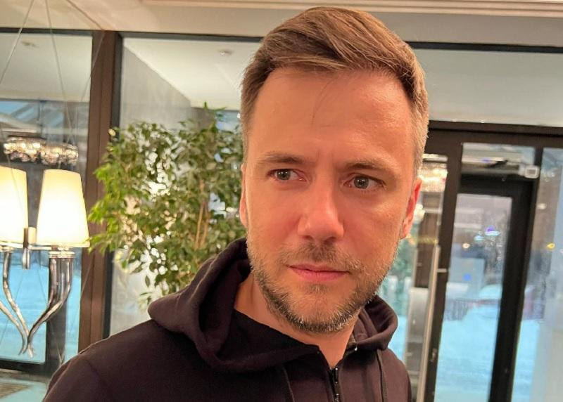 Актёр Жидков показал редкие кадры с бывшей женой и дочерью