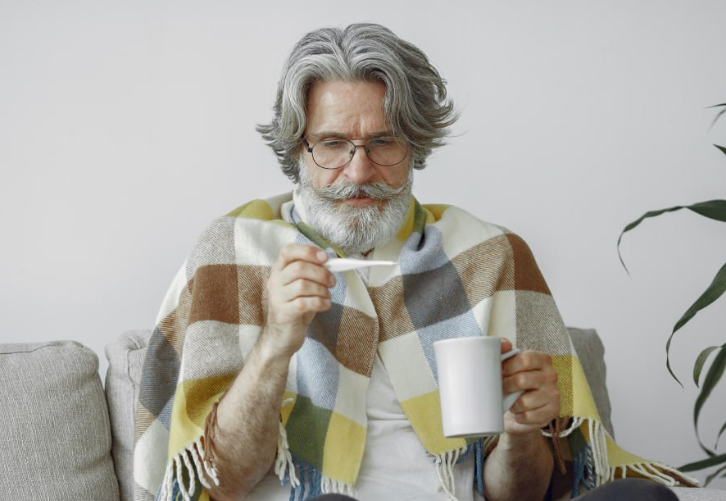 Lancet: Ученые обнаружили, что симптомы простуды могут возвращаться спустя месяц после выздоровления