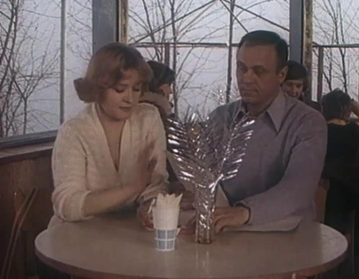 Вера Алентова рассказала, почему дочь Юлия считала их с супругом резкими людьми