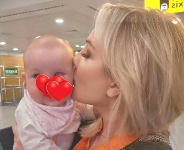 Жена Стаса Михайлова поделилась свежим фото со своей внучкой