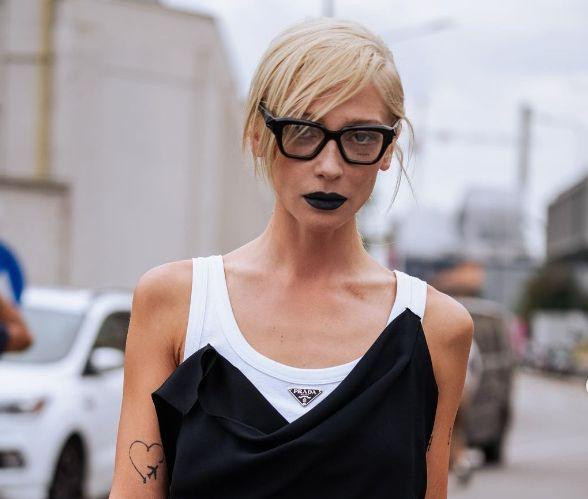 Неожиданно запевшая Настя Ивлееа сообщила поклонникам о записи первой песни