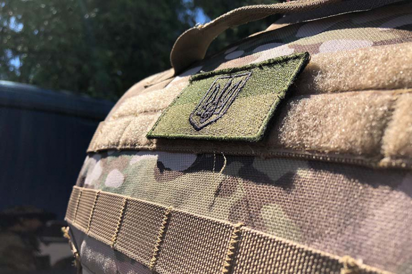 Марочко: "Азовцы"* расстреляли украинских военнослужащих под Кременной