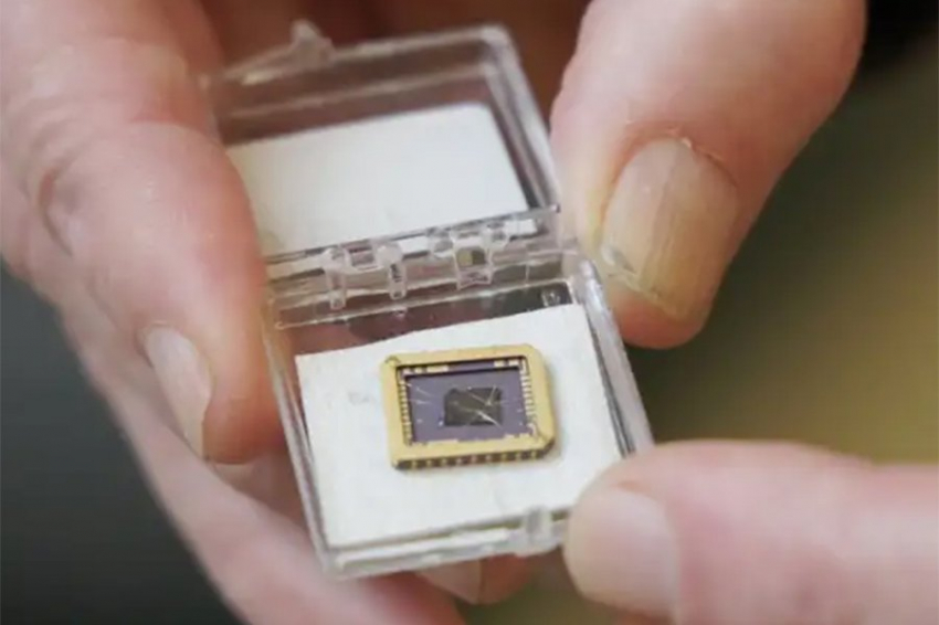 Первый работающий полупроводник из графена может привести к созданию более быстрых компьютеров