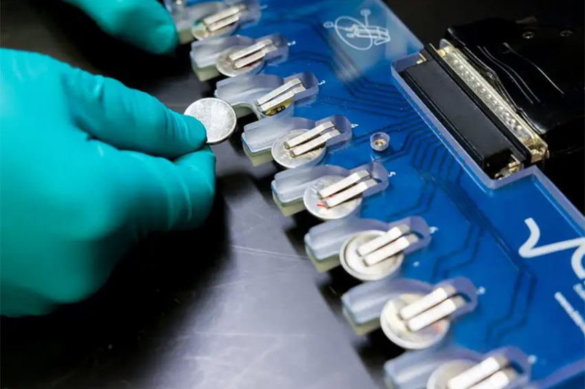 ИИ разработал конструкцию батареи, которая использует на 70 процентов меньше лития