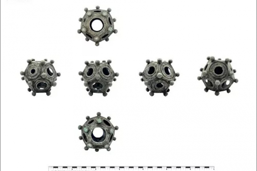Ученые бьются над тайной римских многогранников – додекаэдров