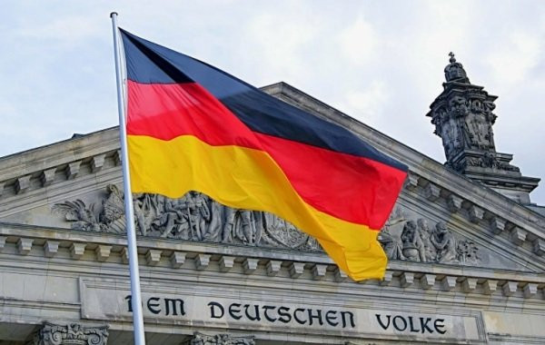 МИД ФРГ заявил, что "принимает к сведению" заявление Пескова о ситуации на Украине