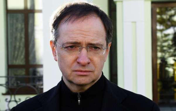 Мединский: отсутствие обществознания у 6-8 классов не лишит детей знаний