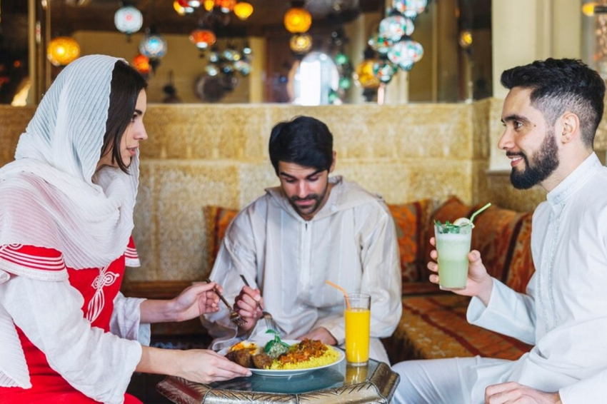 Рамадан 2024: традиции, когда начнется и закончится, пост, что можно есть и что нельзя делать