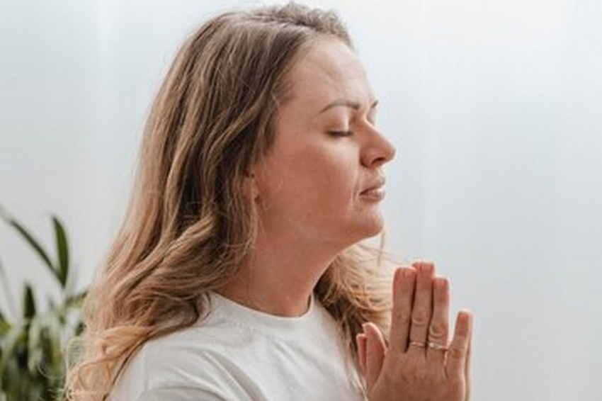 Чудодейственные молитвы Богу в Прощеное воскресенье в 2024 году — нужно читать каждому