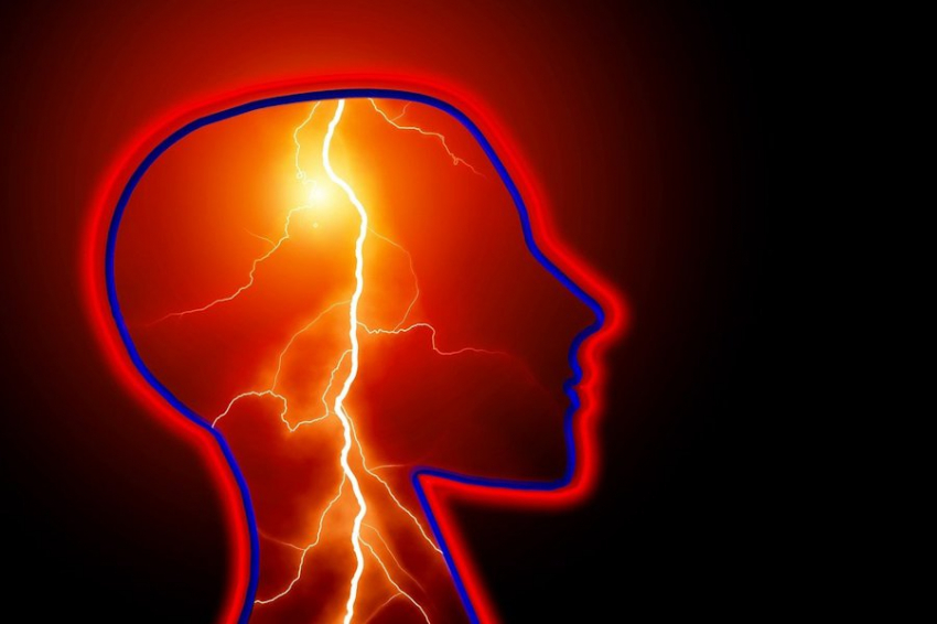 Риск сердечно-сосудистых заболеваний у женщин резко возрастает после менопаузы