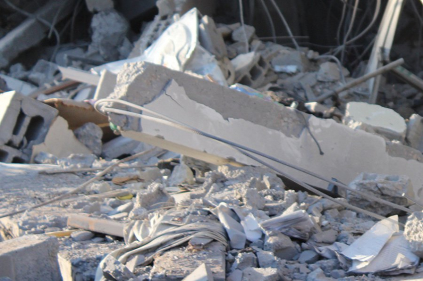 В Белгороде в результате обстрела ВСУ обрушился подъезд жилого дома