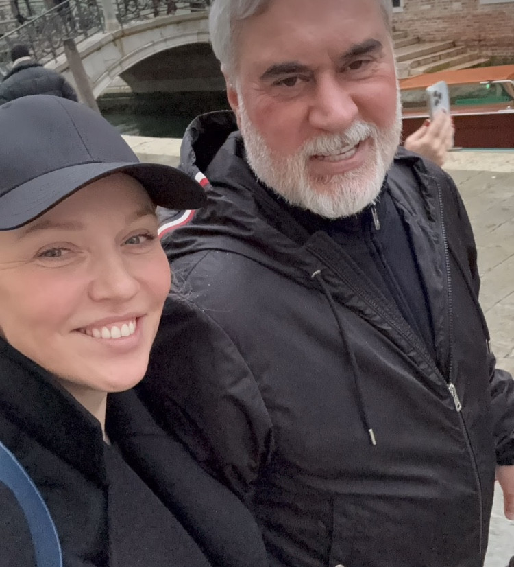 Альбина Джанабаева сняла нежное видео к 59-му дню рождения Валерия Меладзе