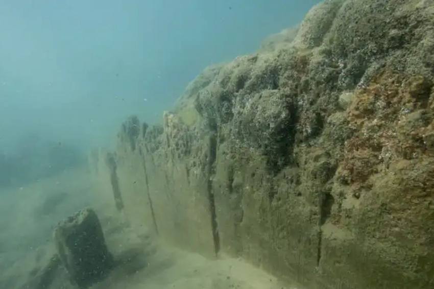 В Италии обнаружено затопленное римское сооружение с концентрическими стенами