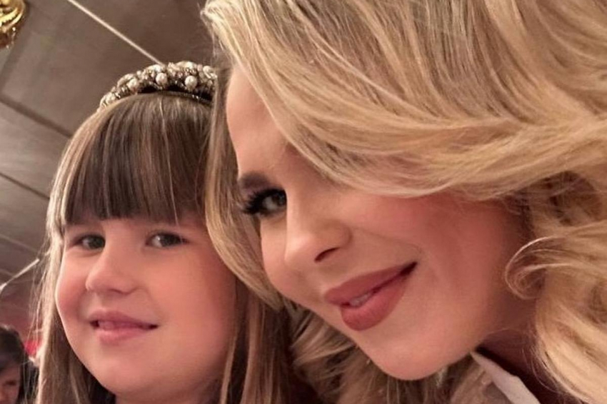 «Тася счастлива»: 7-летняя дочь Пелагеи зажгла на концерте Димы Билана