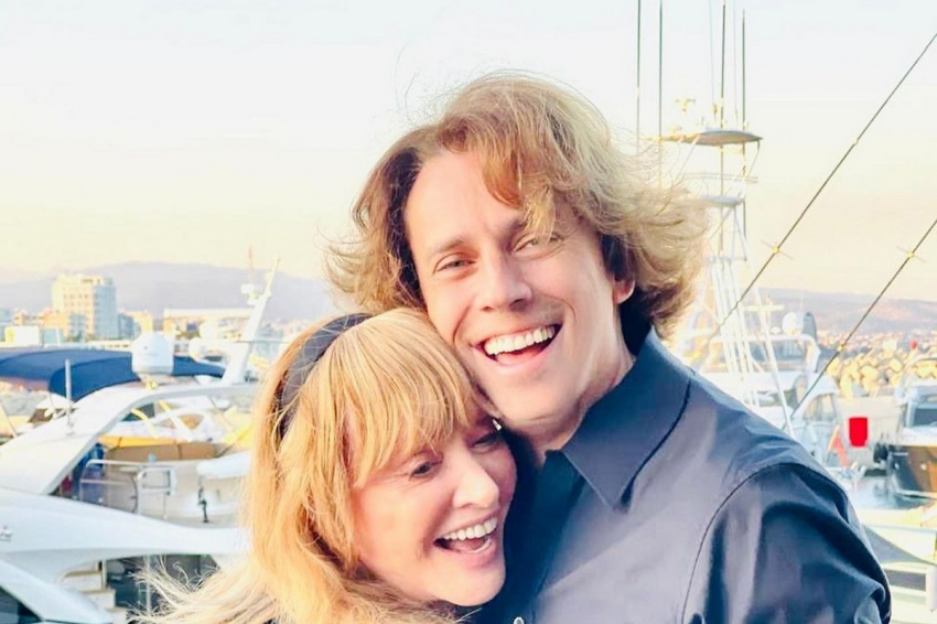 Юрий Чернов заявил, что Пугачева и Галкин* уехали из-за счетов за границей