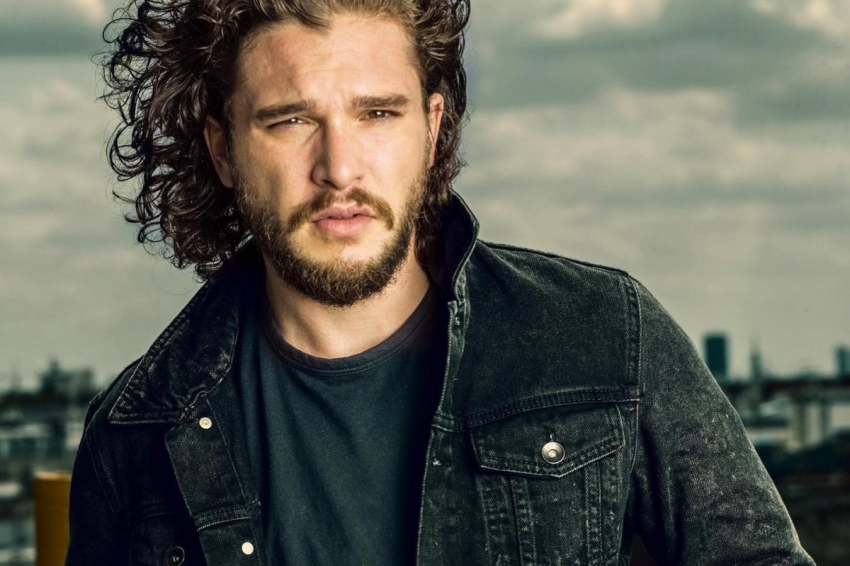 Звезда «Игры престолов» Кит Харингтон оголился ради «Игры рабов»