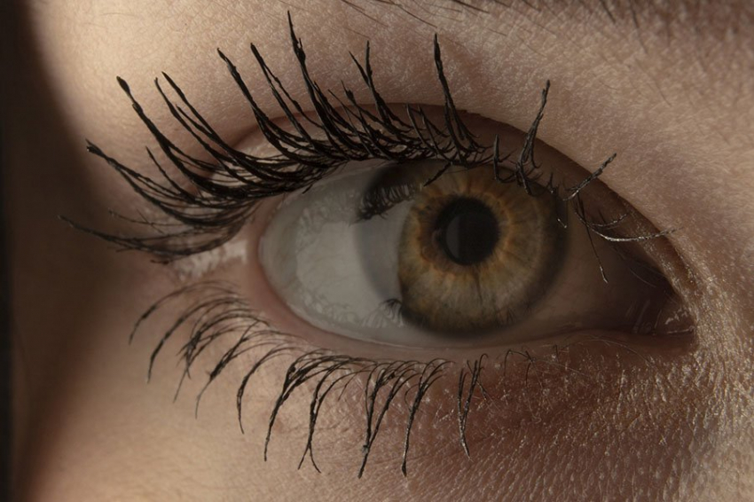 Cognition: размер зрачка существенно влияет на привлекательность