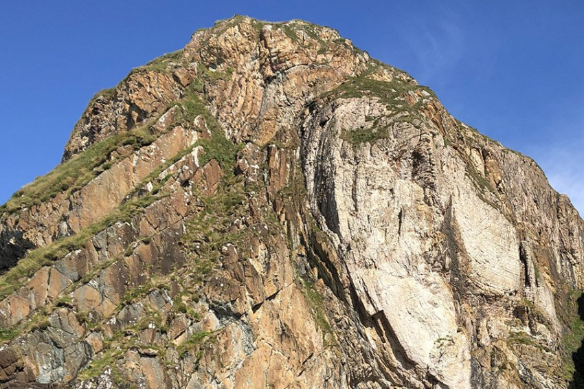 Скалы Ирландии и Шотландии подтвердили наличие редкого образца «Земли-снежка»