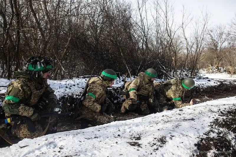 Британский журнал: ВСУ перешли к тактике «затыкания дыр» на фронте