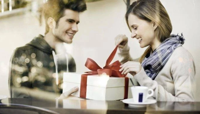 День Святого Валентина 14 февраля 2025 года стоит отметить незабываемо