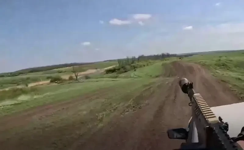 Сумы близко: в связи с новым продвижением ВС РФ в Сумской области противник опасается перерезания дороги на Путивль и Глухов