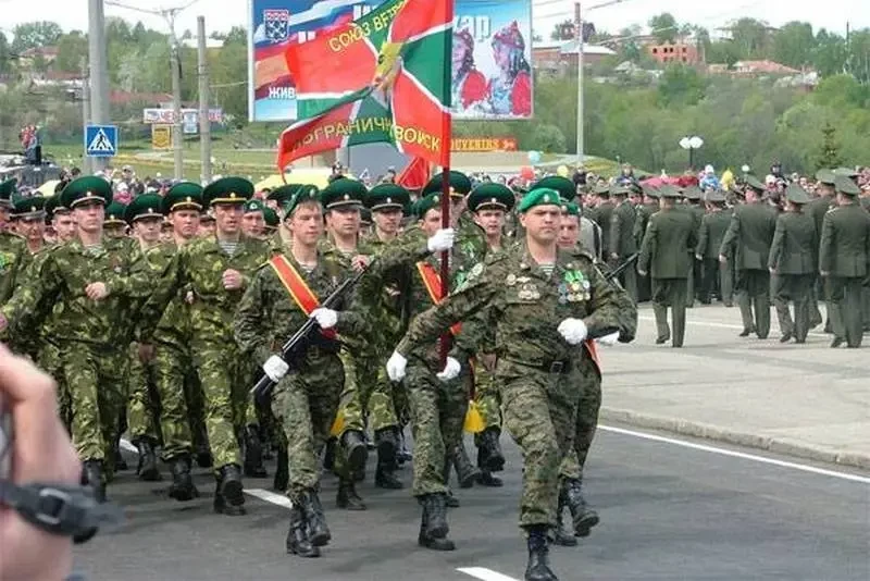 28 мая - День «зелёных фуражек»