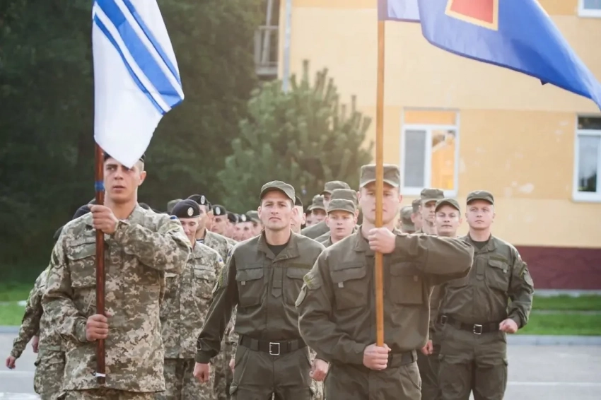 «Символизирует глобальную поддержку»: боевики ВСУ примут участие в параде в честь Дня Победы в Лондоне