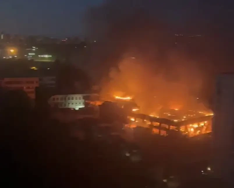 После угроз Зеленского осуществить новые атаки в адрес РФ удары были нанесены по ряду объектов в Киеве и области