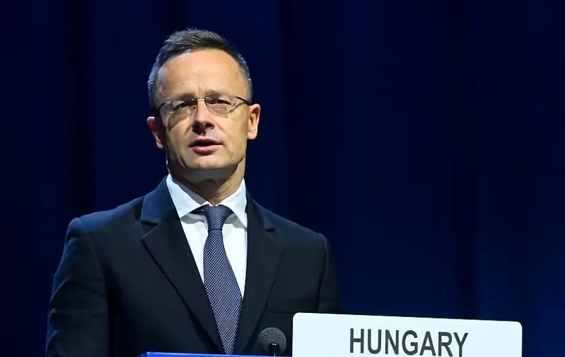 Глава МИД Венгрии: Будапешт против евроинтеграции Украины, поскольку Киев угрожает соседним странам