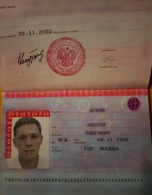 "Для меня самое важное — сохранить честь и достоинство". Лариса Долина рассказала, как попала на удочку мошенников. Её обманул "Человек-паук"