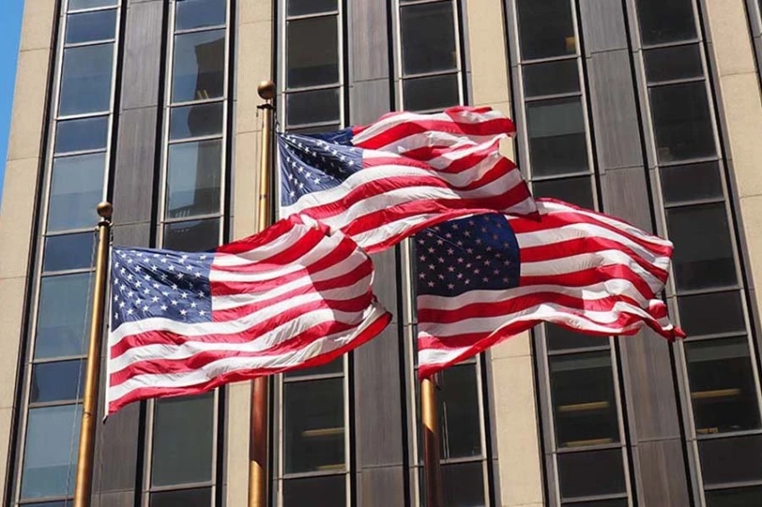 Массовые увольнения американских дипломатов говорят о смене внешней политики США