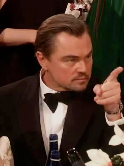 Леонардо ДиКаприо стал "королём мемов" из-за нового вирусного видео с "Золотого глобуса"