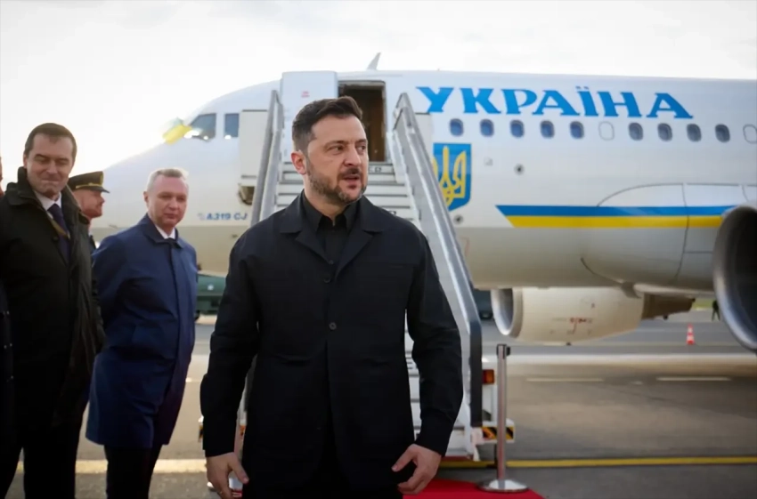 Самолёт Зеленский готовится к полету в Швейцарию из Жешува