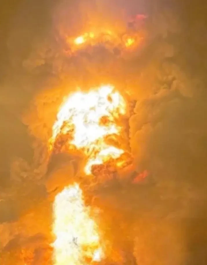 Крупный пожар на объекте ТЭК в Запорожье, горит индустриальное масло