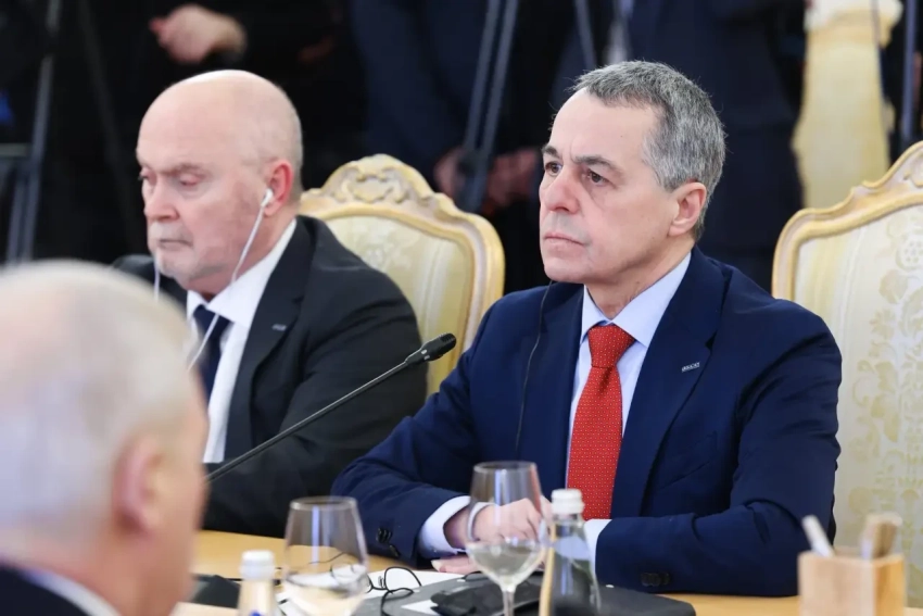 Европейские чиновники возложили цветы к Могиле Неизвестного Солдата в Москве