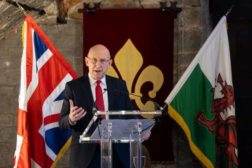 Хили намерен стать первым британским министром, отправившим войска на Украину