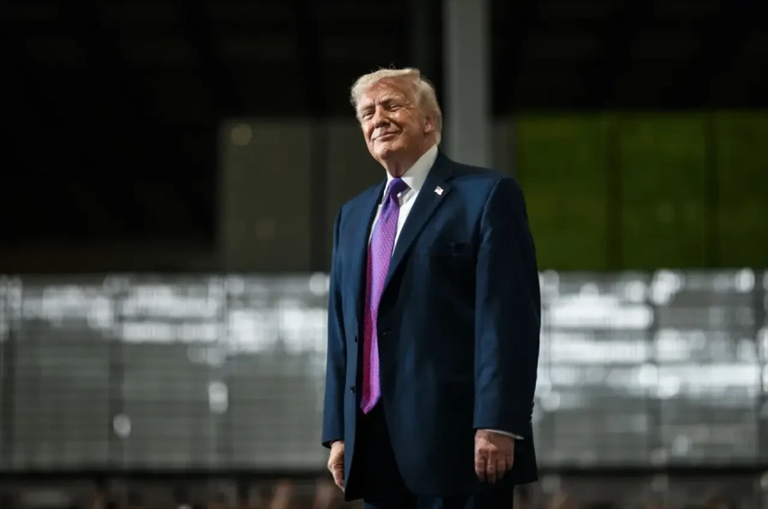 Трамп анонсировал «сокрушительный» удар по иранскому руководству уже сегодня