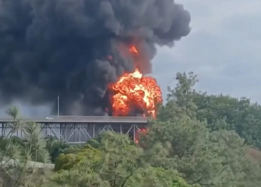 Взрыв и пожар в районе моста через Панамский канал - на Тихоокеанском побережье